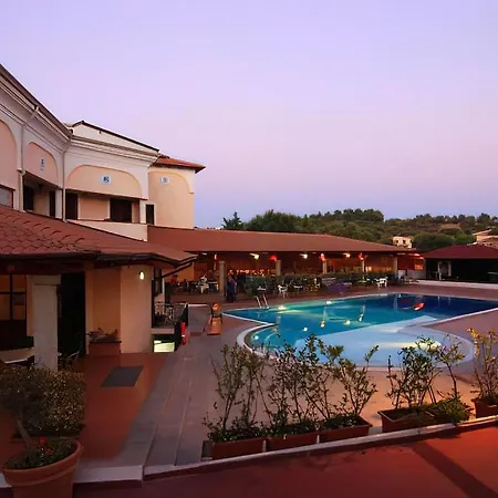 Hotel Amareclub Le Rose San Teodoro (Sardinia)