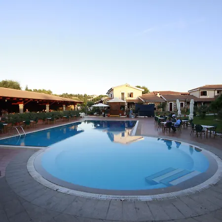 Amareclub Le Rose Hotel 4*