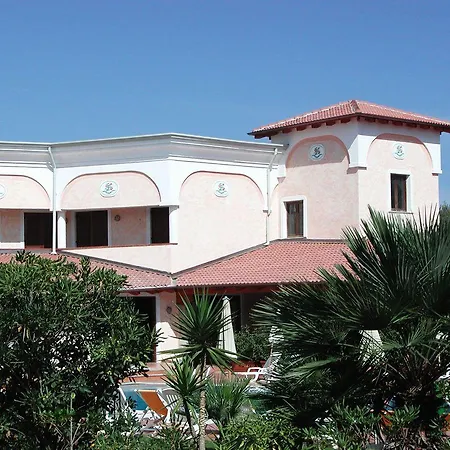 Amareclub Le Rose Hotel