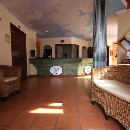 Amareclub Le Rose Hotel San Teodoro (Sardinia)