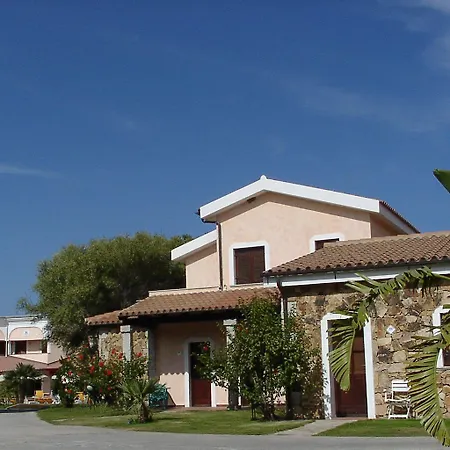 Amareclub Le Rose San Teodoro (Sardinia)