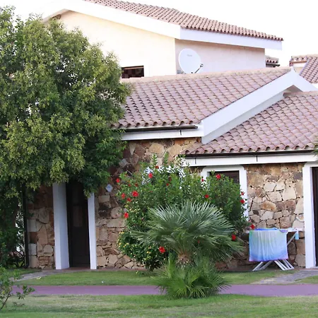 Amareclub Le Rose San Teodoro (Sardinia)