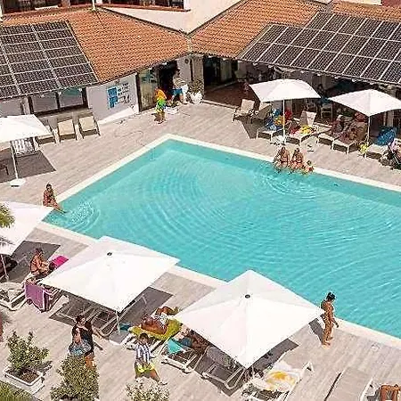 Amareclub Le Rose 4*