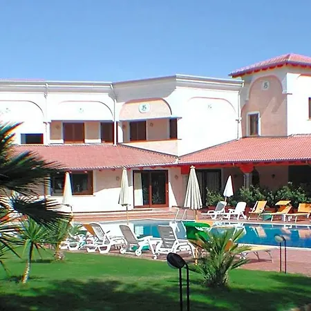 Amareclub Le Rose Hotel San Teodoro (Sardinia)